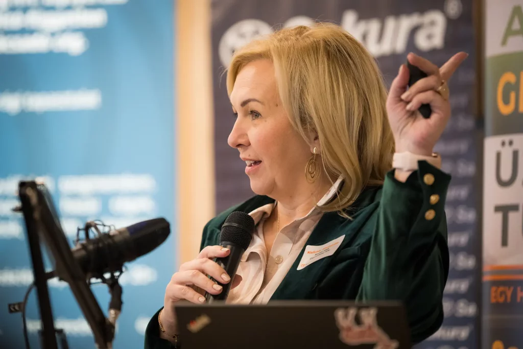Kulcsár Alexandra ERP és digitalizációs projektek tapasztalatait osztotta meg